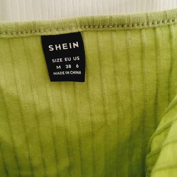 Cutest soft green dress - Picture 2 of 3